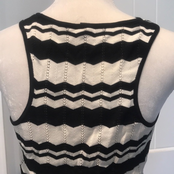 ⬇️August Silk Sweater - Small Medium - Picture 4 of 6